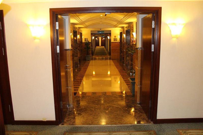 Baral Service Times Square Hotel 4*